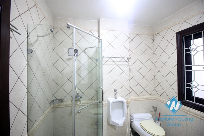 Lakeside house for rent in Trich Sai, Tay Ho, Ha Noi